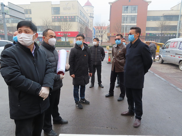 孟宪伟主任参加区人大常委会机关党支部开展的特殊主题党日活动