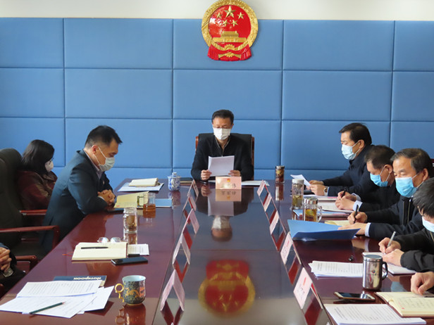 区人大常委会召开主任会议和党组扩大会议