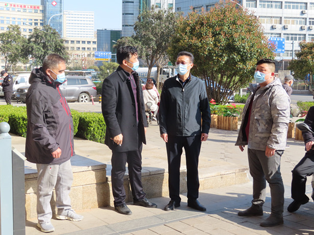 区人大常委会主任孟宪伟走访调研老城区疫情防控和境外人员输入情况