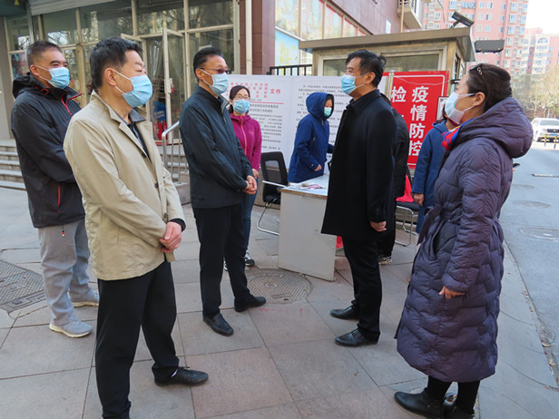 区人大常委会主任孟宪伟走访调研老城区疫情防控和境外人员输入情况