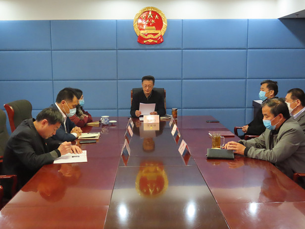 区人大常委会党组召开会议学习中共中央政治局常务委员会会议精神