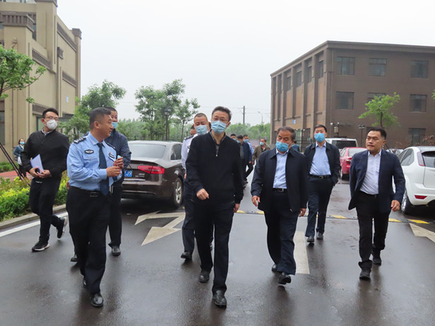 区人大常委会召开主任会议听取区公安分局关于社区治理工作情况汇报