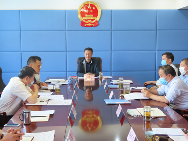 区人大常委会党组召开扩大会议学习中共中央政治局常委会会议精神