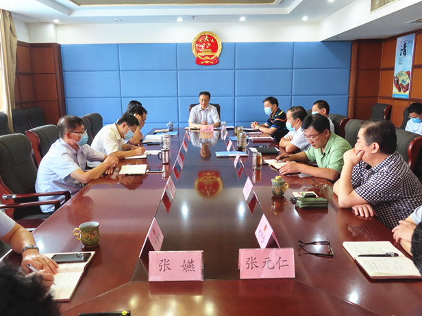 区人大常委会召开党组扩大会议