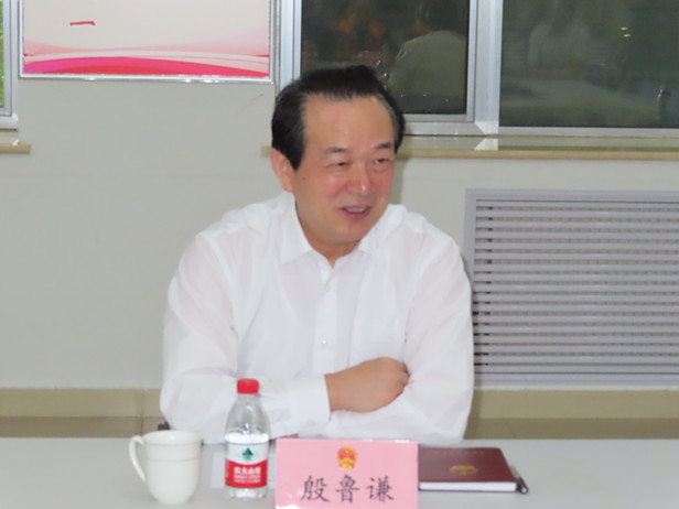 市人大常委会殷鲁谦主任到槐荫区集中联系市人大代表，接待民情联络员