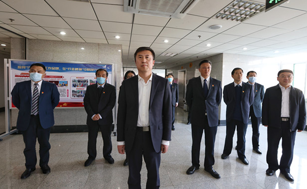 区委书记李国强走访调研区人大工作