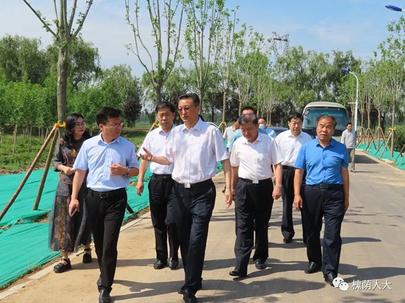 区人大常委会主任会议察看黄河防汛和生态环境保护工作开展情况