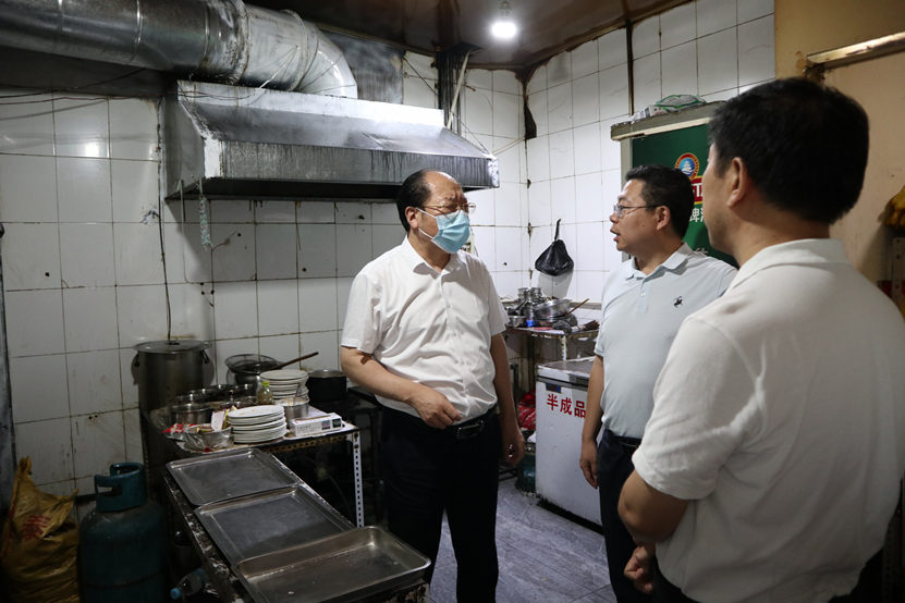 济南市人大常委会副主任刘大坤带队检查槐荫区生态环境保护工作情况