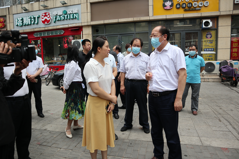 济南市人大常委会副主任刘大坤带队检查槐荫区生态环境保护工作情况