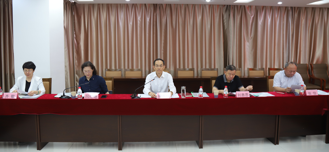 区人大常委会视察全区贯彻实施《中华人民共和国残疾人保障法》情况 听取区政府制造业发展情况报告
