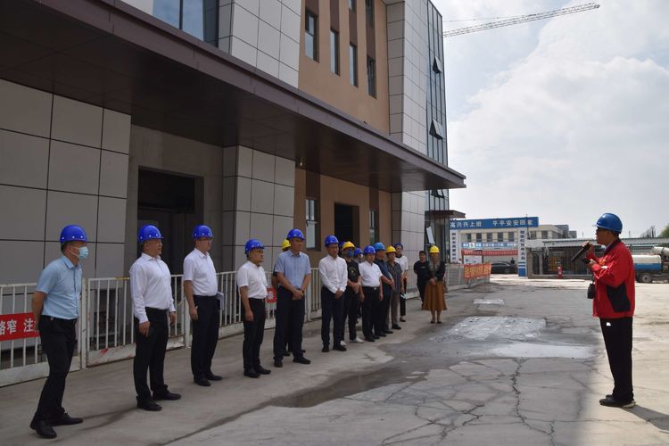 区人大常委会副主任朱庆胜参加腊山街道“双联系”暨“民呼我应,代表有约”活动