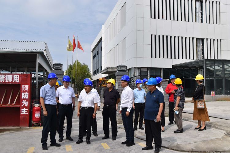区人大常委会副主任朱庆胜参加腊山街道“双联系”暨“民呼我应,代表有约”活动