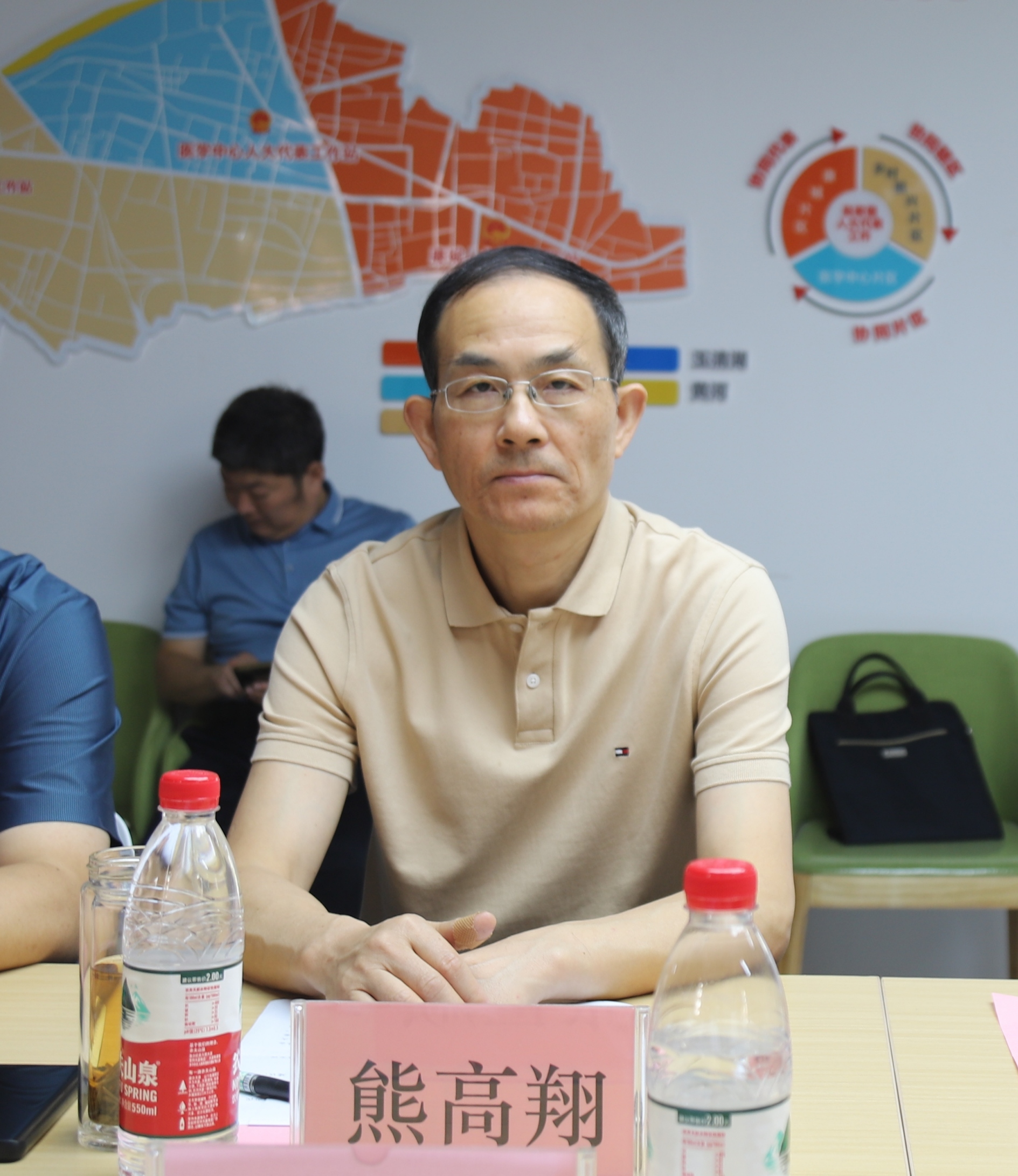 济南市人大常委会组成人员到槐荫区开展集中联系代表活动
