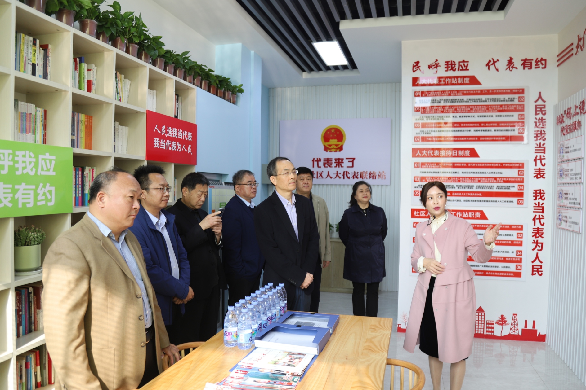 熊高翔同志带队走访调研代表所在企业和重点项目