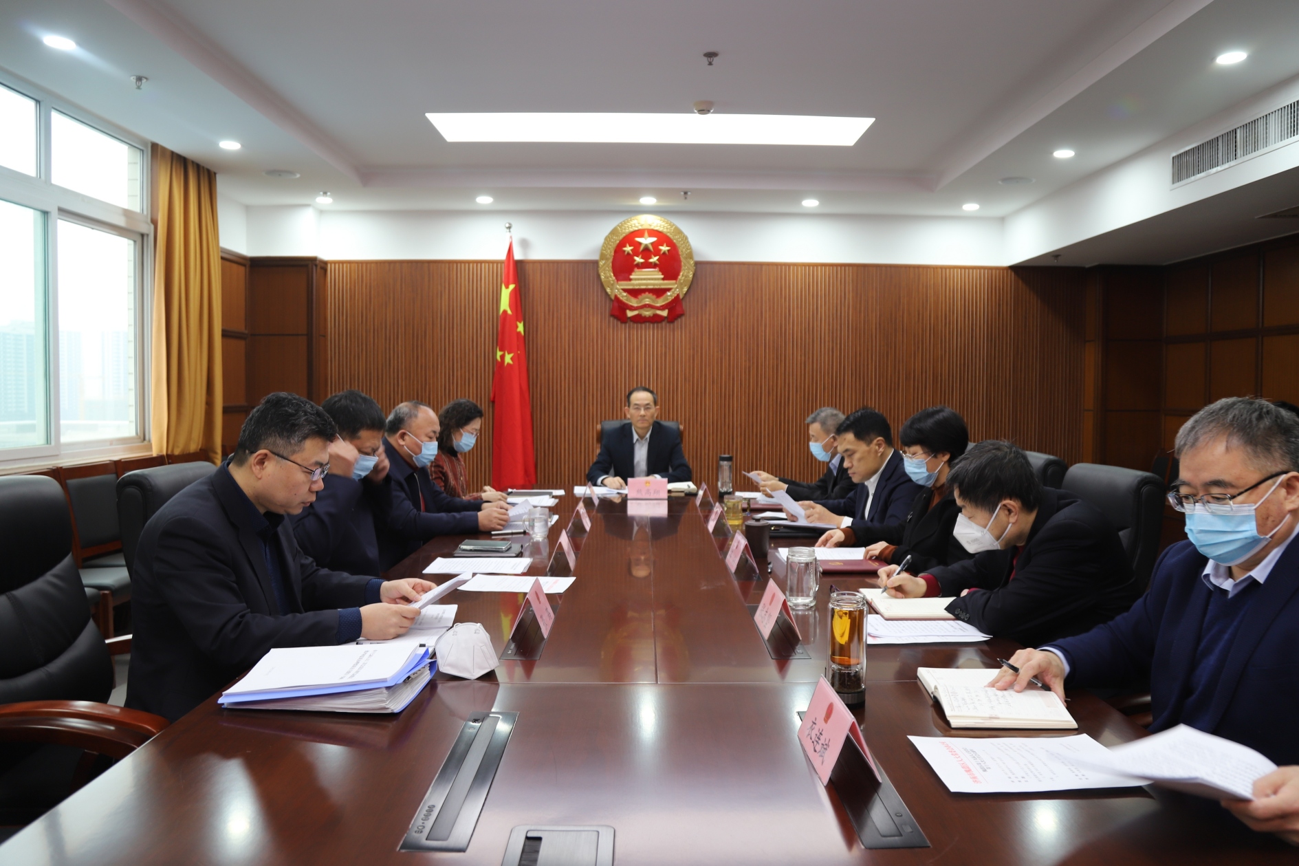 区人大常委会召开第十八次主任会议