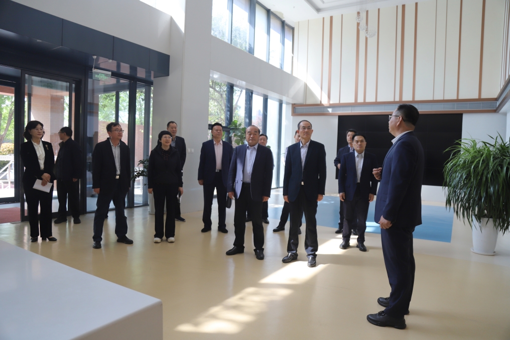 槐荫区人大常委会赴市中区考察学习养老服务保障工作